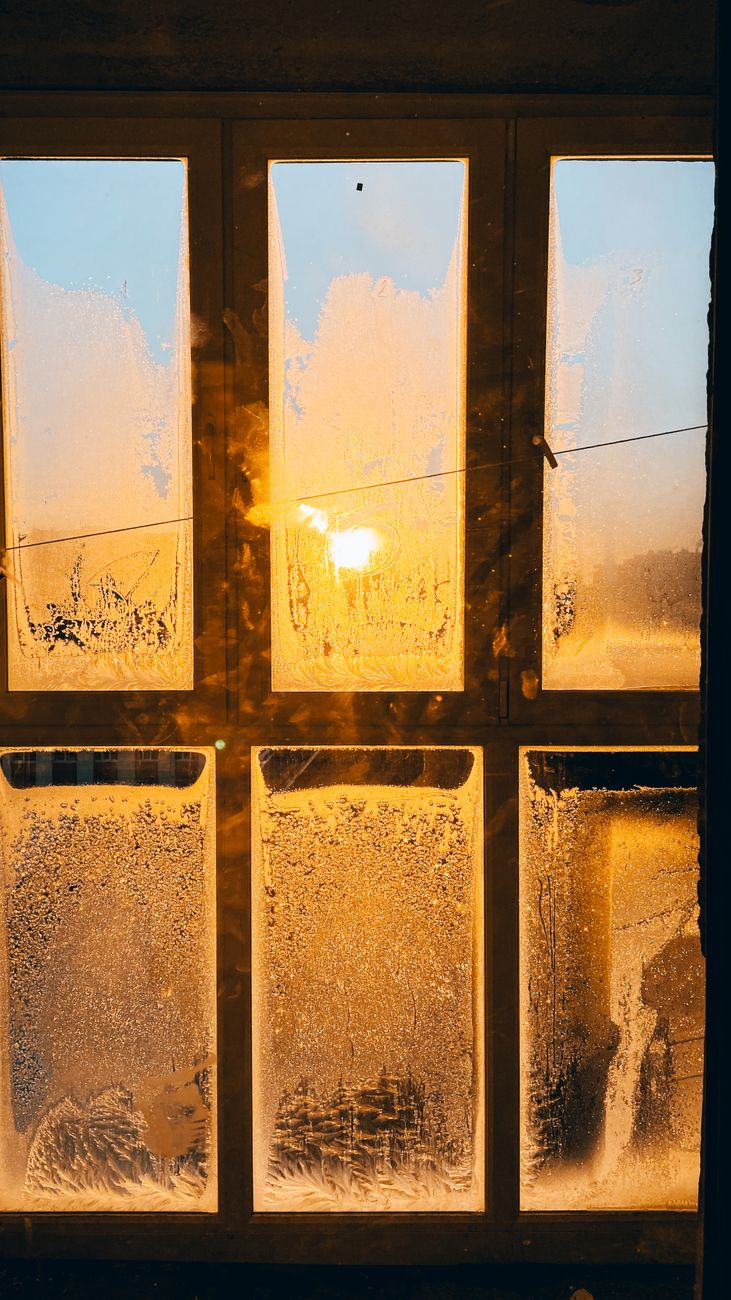 morning sunlight, circadian rhythm, sleep schedule, jet lag fix, natural wake up