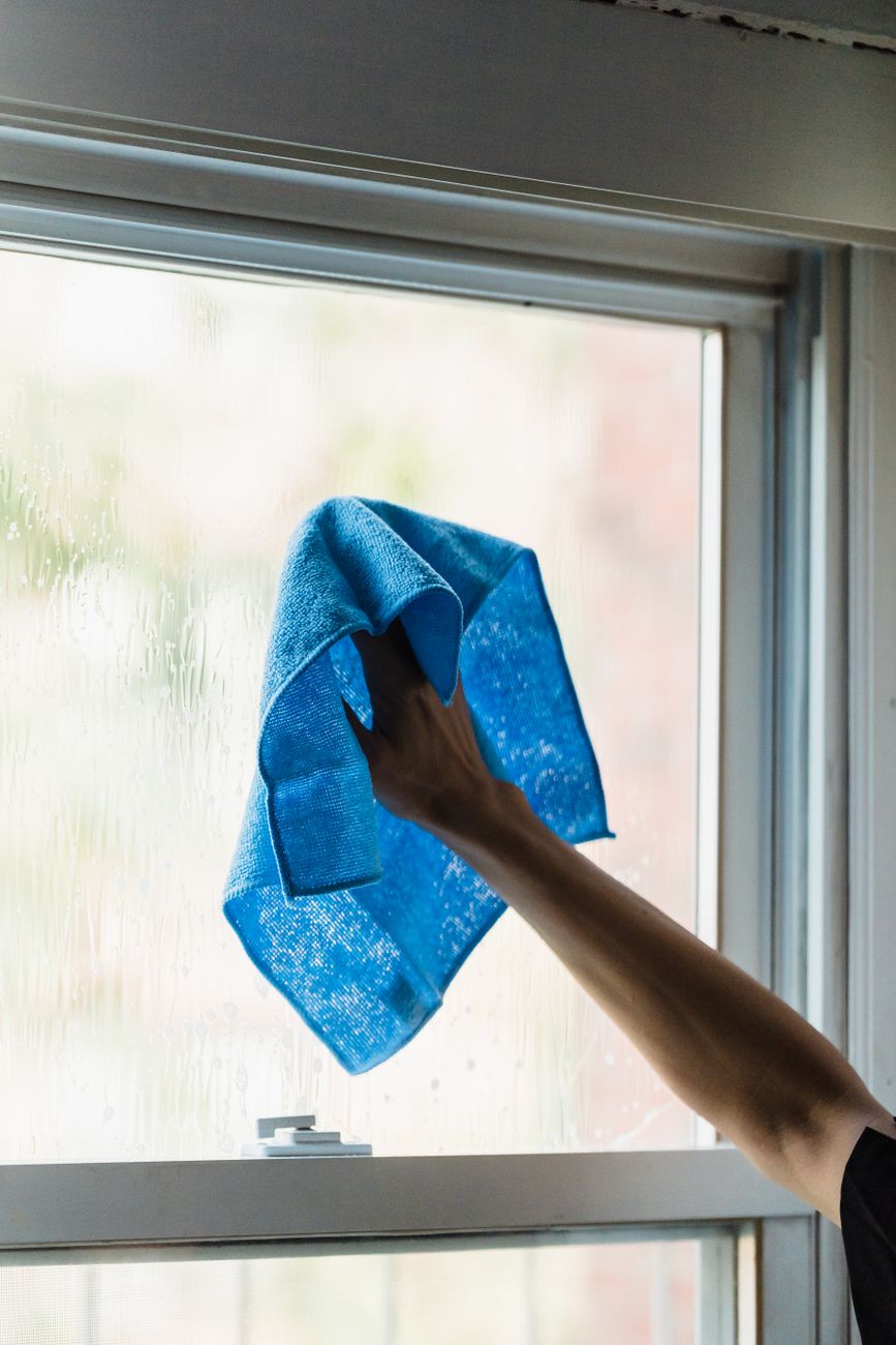 window tracks, clean without scrubbing, toothbrush hack, vacuum crevice