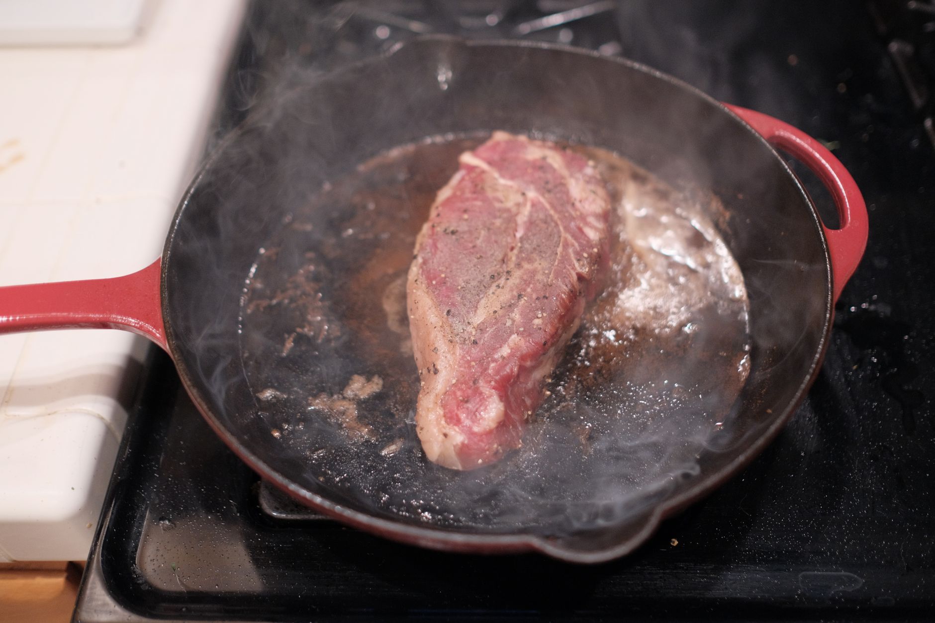 cast iron pan, lodge review, nonstick alternative, seasoning, cookware investment