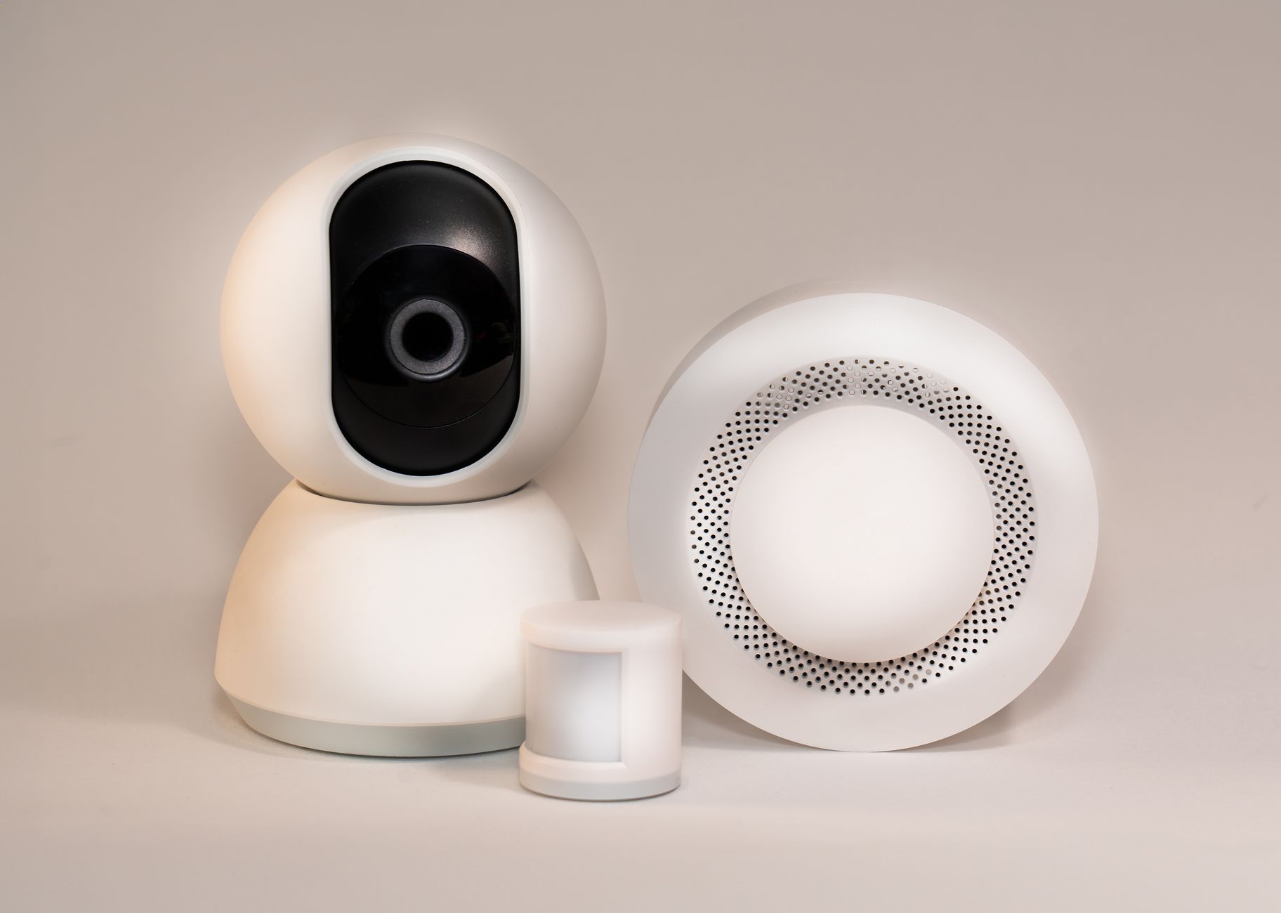 smoke alarm, chirping alarm, battery check, fall maintenance, home safety