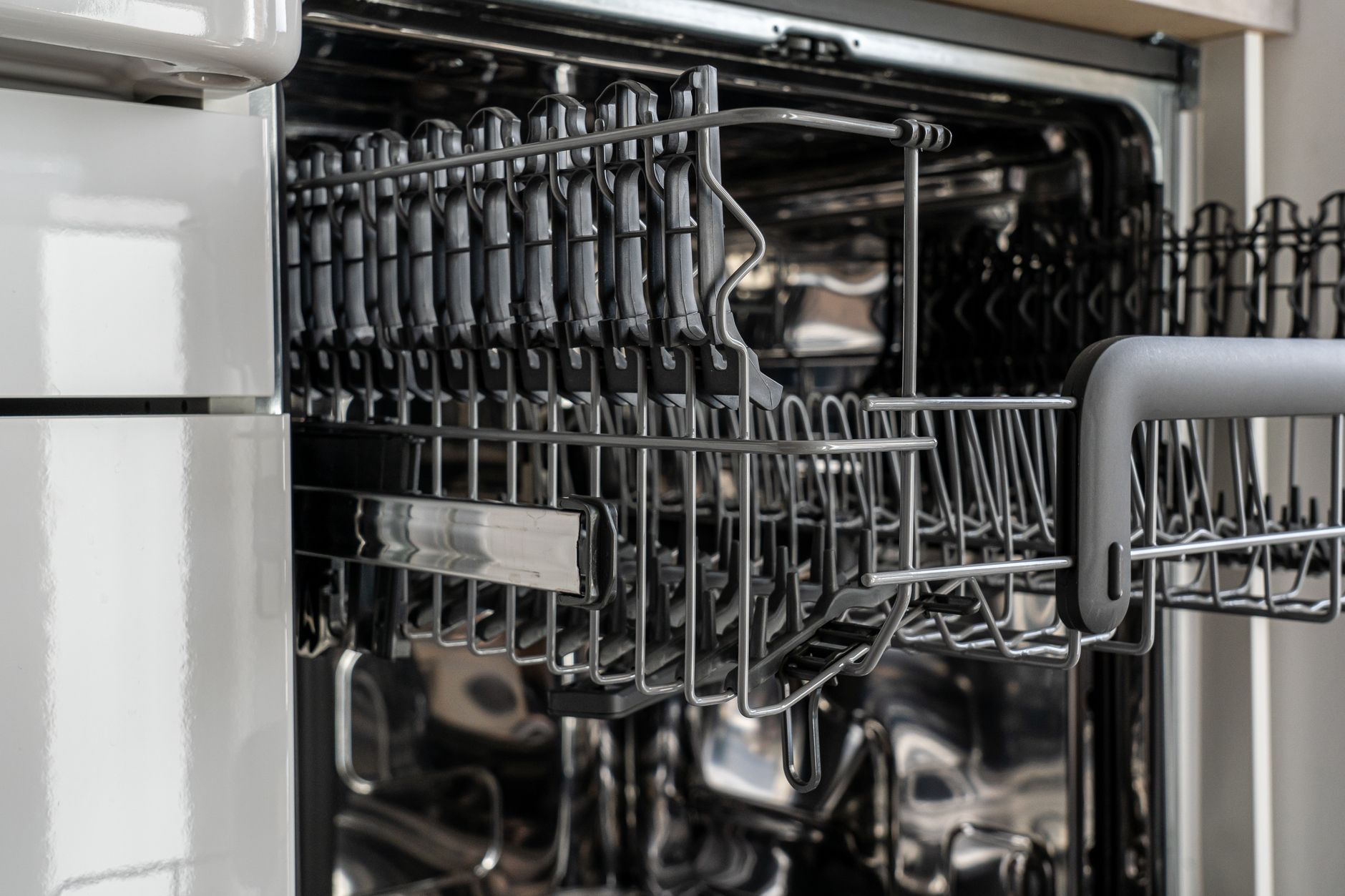 dishwasher filter, clean dishwasher, clogged filter, appliance maintenance, kitchen chore