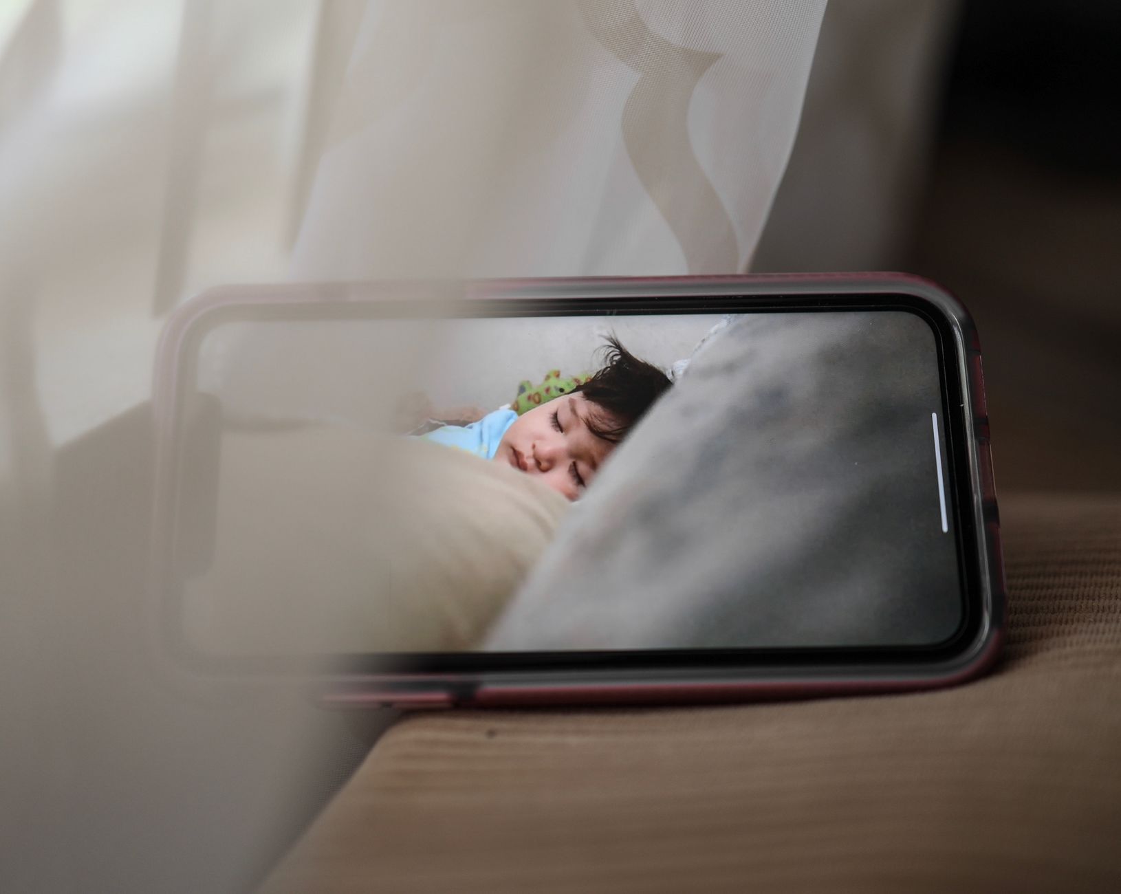 old phone camera, security camera, baby monitor, repurpose phone