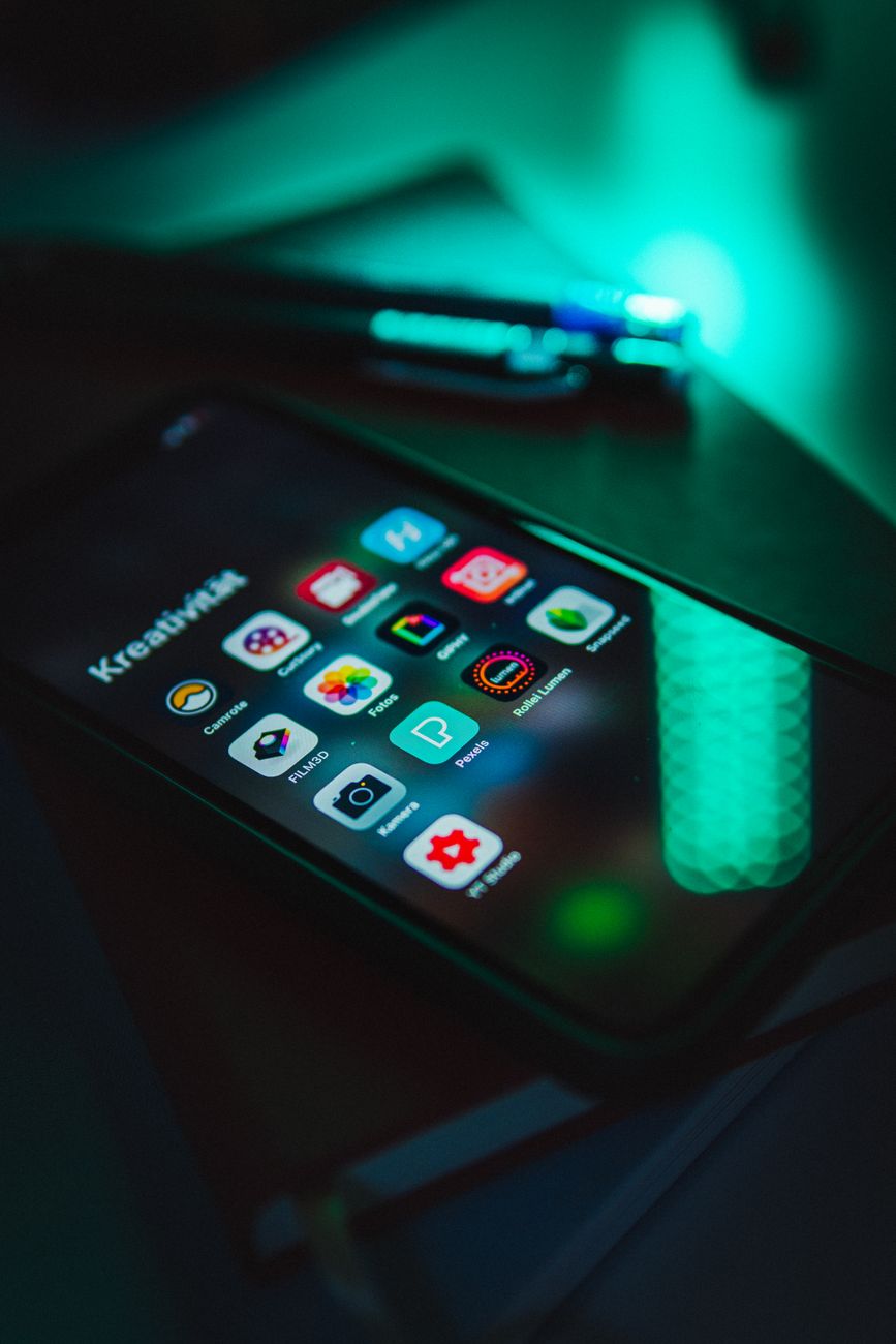 old iphone slow, speed up iphone, clear iphone storage, iphone performance, free up iphone