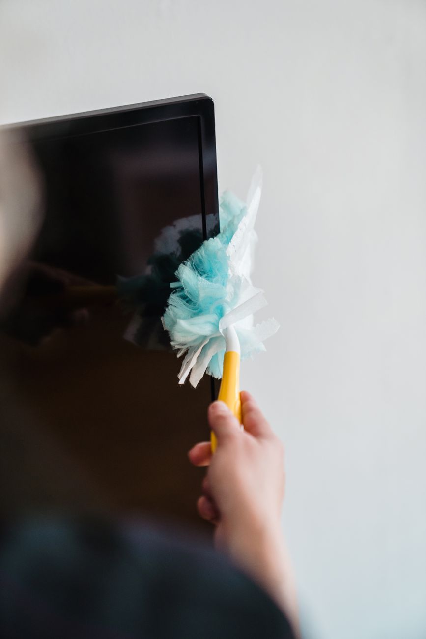 dust prevention, static dusting, furniture dust, housekeeping, allergen control